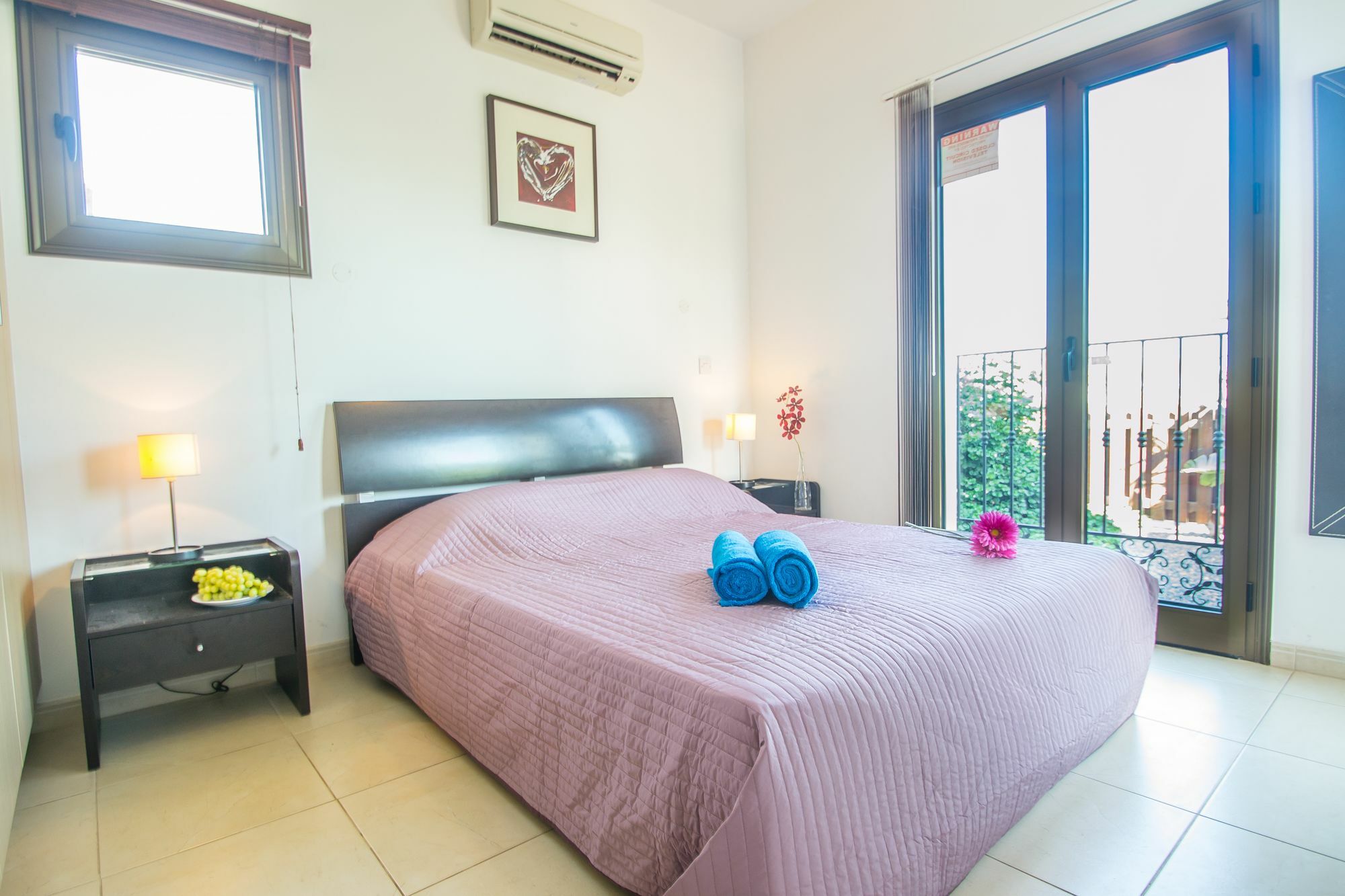 איה נאפה Rada'S Vacation Home מראה חיצוני תמונה